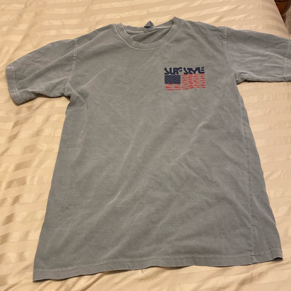 Surf style size men’s small